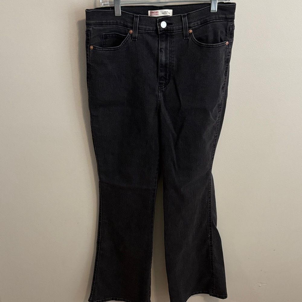 Signature by Levi Strauss Black Heritage High Rise Flare Jeans size 8